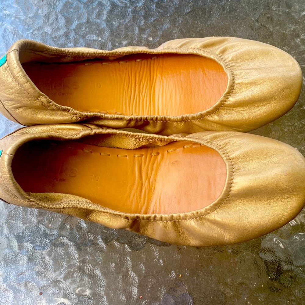 Metallic gold Tieks size 10